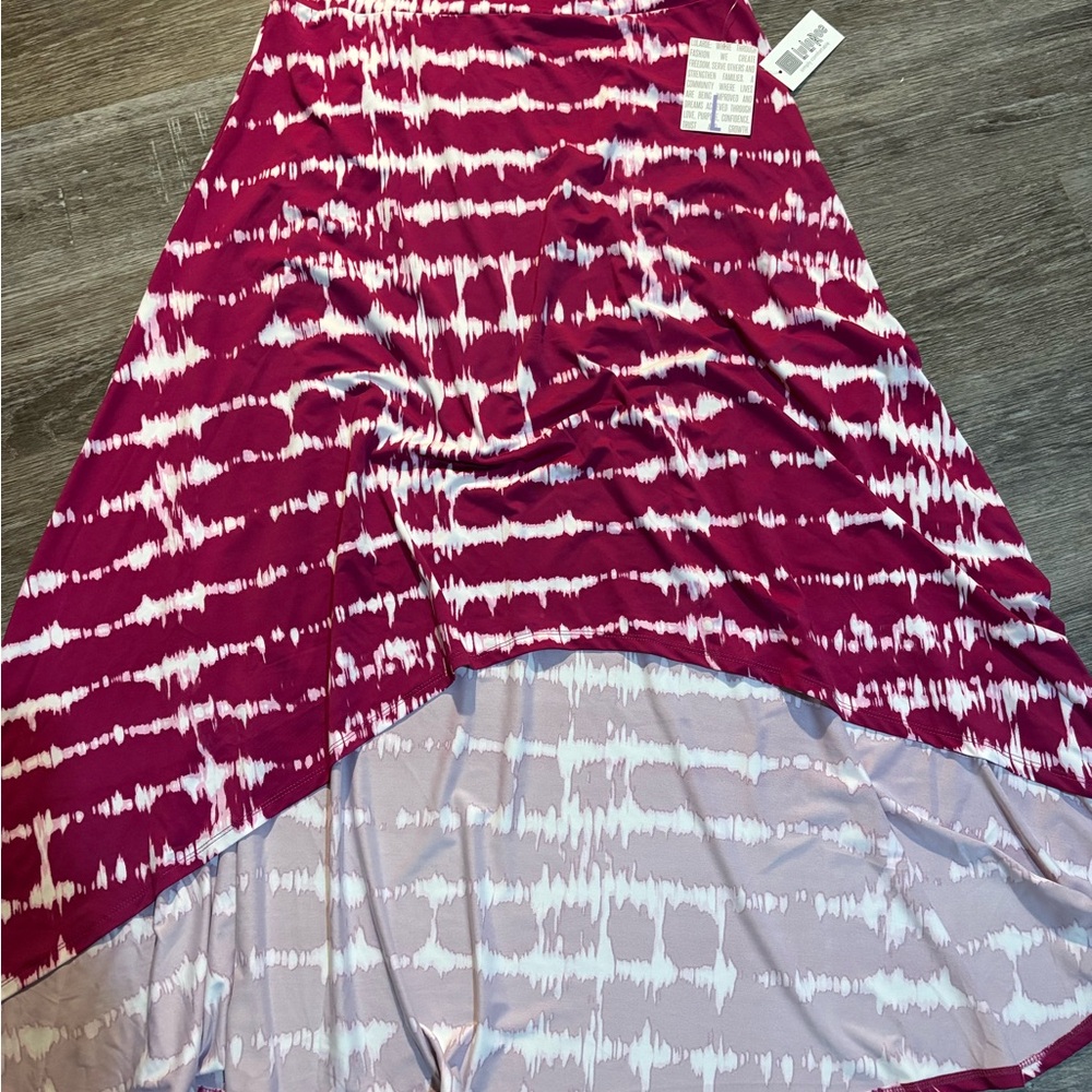 Lularoe Olivia skirt / dress can be worn either way  large new with tag